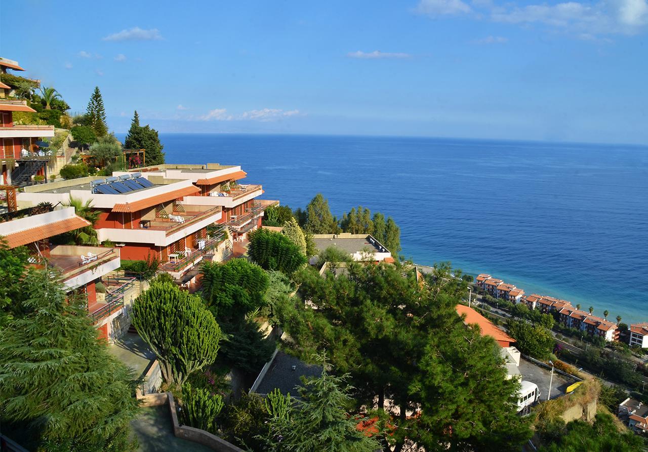 Residence Letojanni Taormina Exterior photo